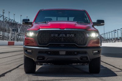 The V8 Isn’t America’s Truck Engine Anymore—And We Have Proof