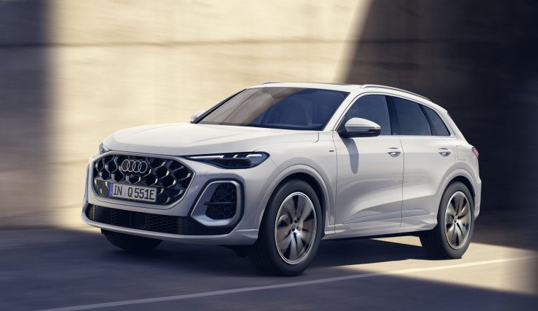Audi adds plug-in hybrid option to Q5 with 62 miles of electric range