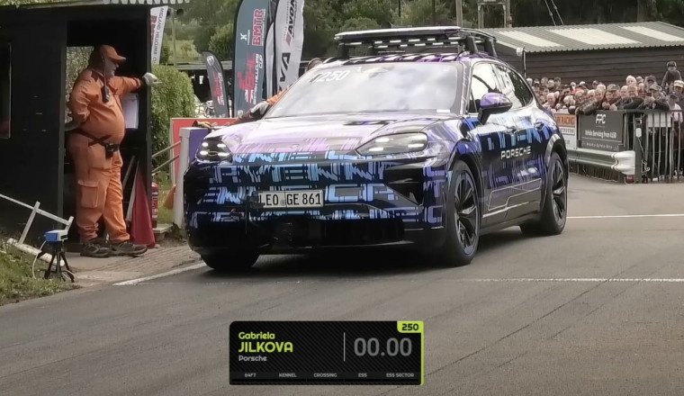 Porsche Casually Entered A British Hillclimb With A Secret Cayenne Prototype