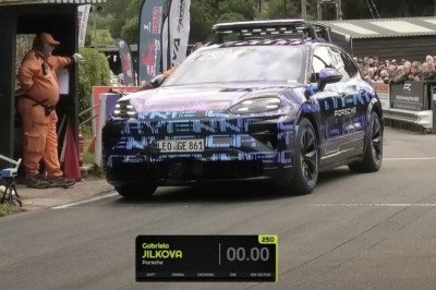 Porsche Casually Entered A British Hillclimb With A Secret Cayenne Prototype