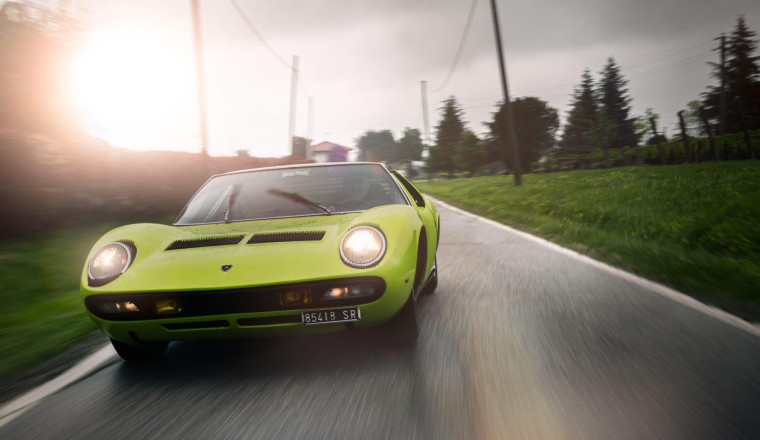 Verde Scandal is a very nice color on a Lamborghini