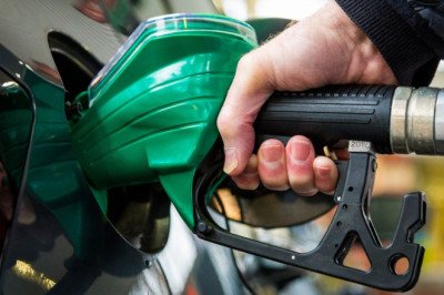 UK drivers urged to make simple check to save '7p per litre' in fuel