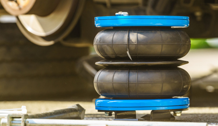 Air Shocks Vs. Air Bags: What's The Difference?