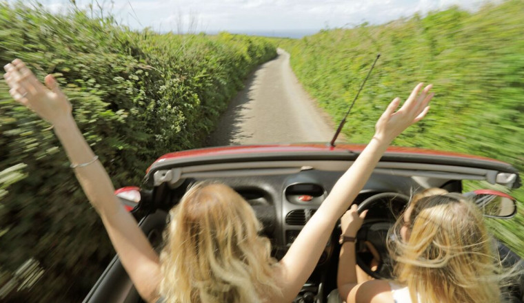 Drivers warned over £5,000 fine for summer wardrobe mistake
