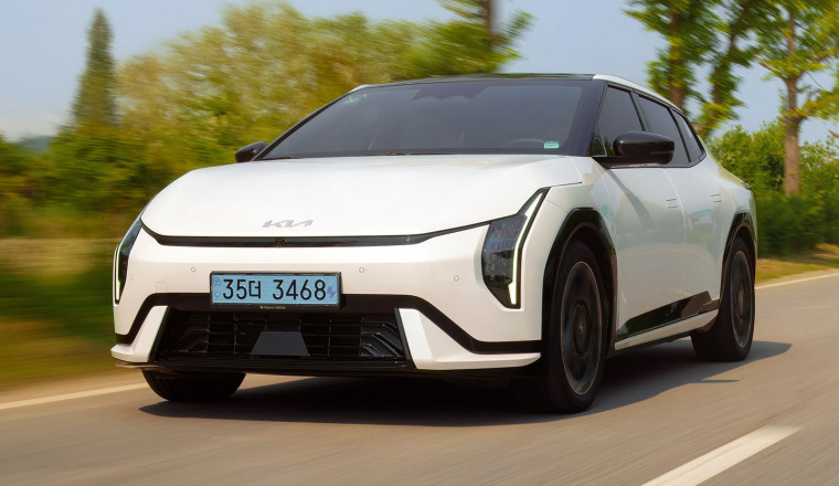 Kia EV4