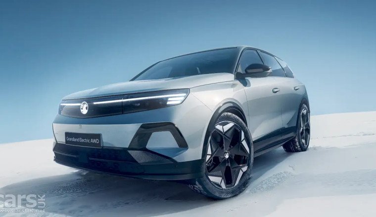 New Vauxhall Grandland Electric AWD gets 321bhp and added grip