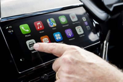 RAY MASSEY: Aston Martin helps usher in era of the 'iDashboard'