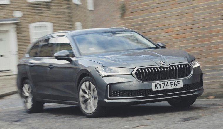 Skoda Superb 2025 long-term test