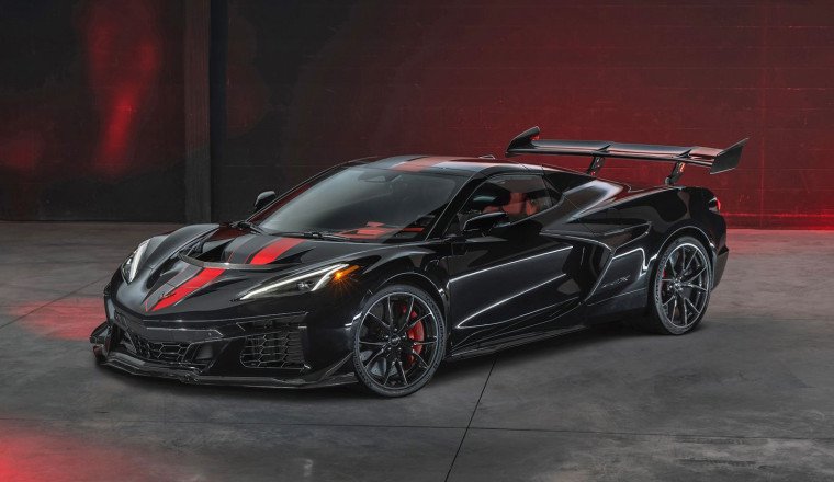 Chevrolet throws down hypercar gauntlet with ZR1X