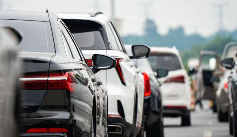 Drivers warned to remove these 4 items from their car before June 19