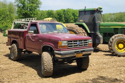 This Old John Deere-Powered Ford Ranger Service Truck Will Outlast Us All