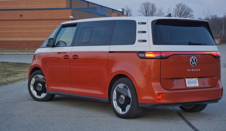2025 Volkswagen ID Buzz Pros and Cons Review: Power of Love Over Logic