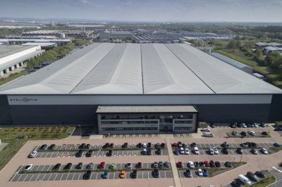 Cheshire gets huge car parts centre the size of NINE FOOTBALL PITCHES creating 200 new jobs in the region