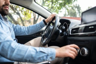 Drivers are using car air con incorrectly as UK heatwave continues 