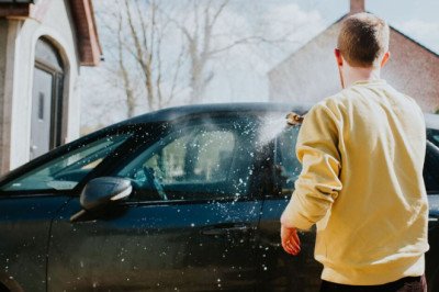 Drivers urged not to wash cars this weekend