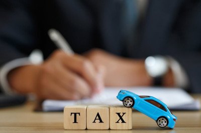 Should heavier cars be taxed more to cover the cost of fixing potholes they create?