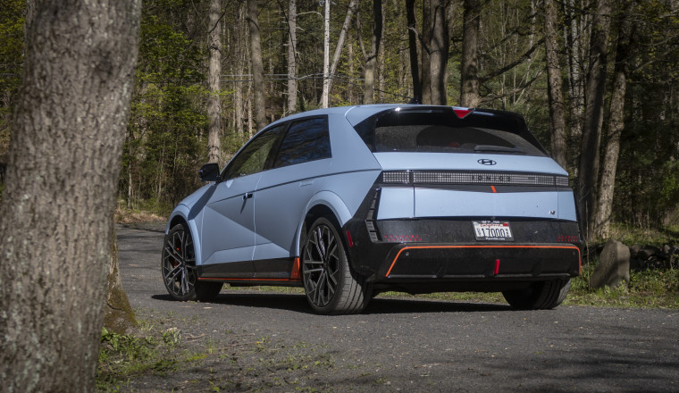 2025 Hyundai Ioniq 5 N Review: A Racing Sim You Can Drive on the Road