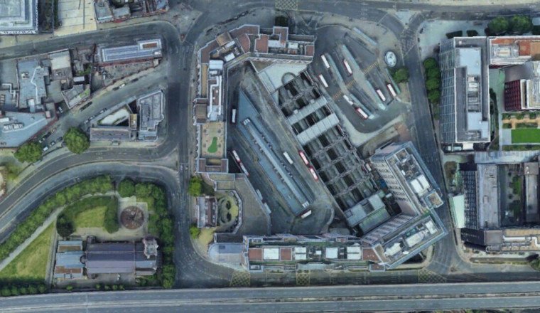 I drove round the UK’s most dangerous roundabout - it's easy to see why so many cars crash