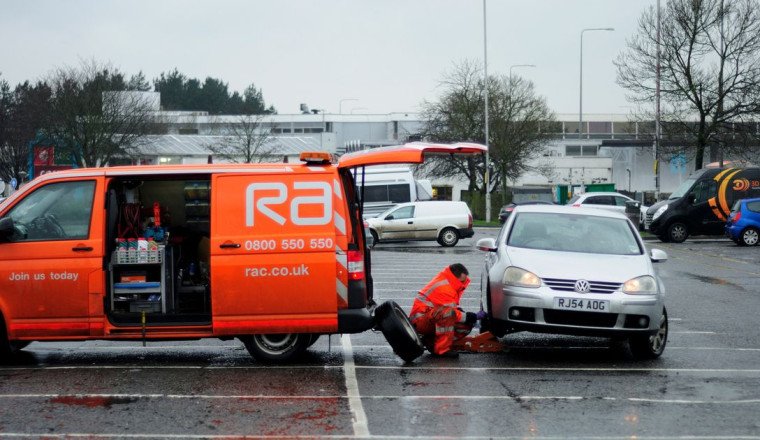 'I work for RAC and UK drivers ignore these 10 dangerous early warning signs'