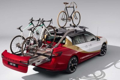 Skoda Turns Its Big Wagon Into a Truck With a Weird Door
