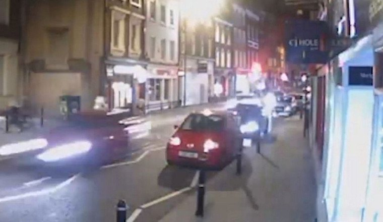Taxi drivers buying cars in one city due to 'easy' regulations putting passengers at risk