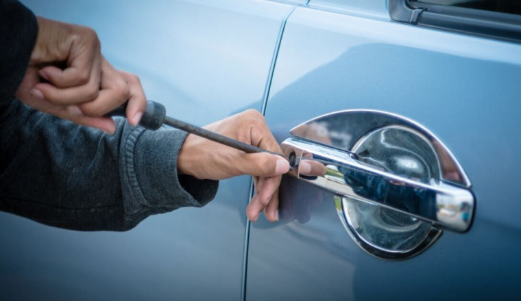 The little parking trick that instantly makes cars less attractive to thieves