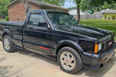 This Low Mile GMC Syclone Is a Performance Bargain