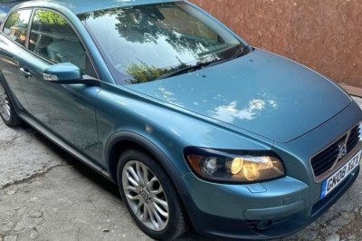 Volvo C30 SE Lux | Shed of the Week