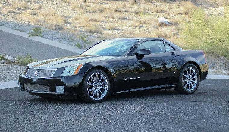 Rarity Alert: 1-of-392 Supercharged 2008 Cadillac XLR-V Is Up For Grabs