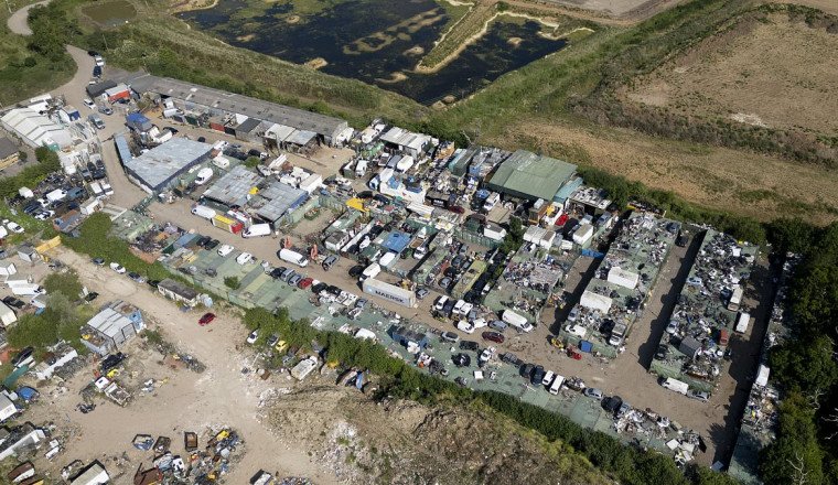 The Essex farm at the centre of an international car smuggling ring: How remote spot by the M25 is linked to London's car crime epidemic.. and its dark past as a hotbed for organised crime