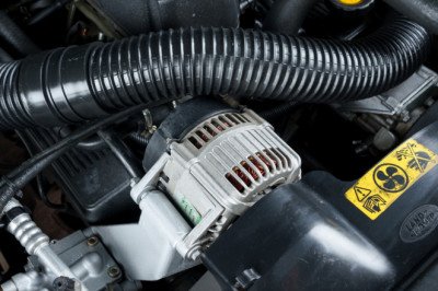 Here's What Will Happen If Your Car's Alternator Goes Out While Driving
