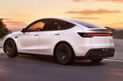 Tesla Free Falls in Europe as Sales Drop for Fifth Straight Month