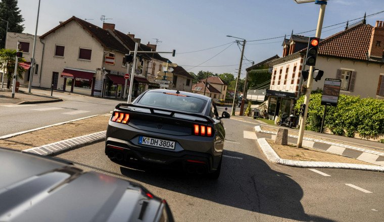 700 Miles Through France in a Mustang Dark Horse