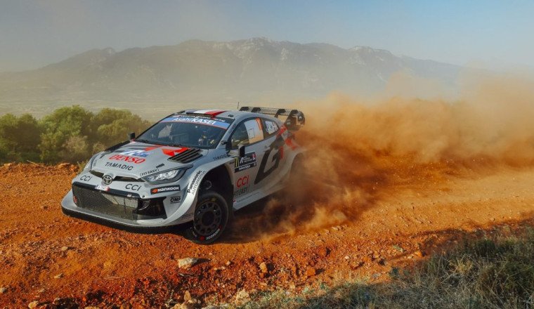 Ogier and Tänak share Acropolis lead after hour-delayed stage