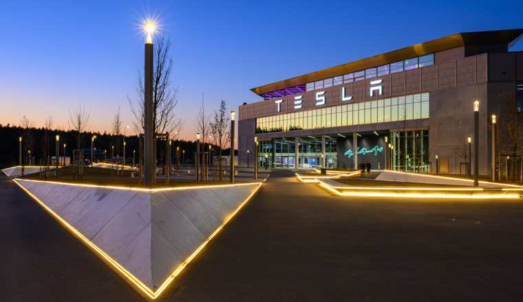 Tesla Fires Its VP of US and European Sales After Just 9 Months