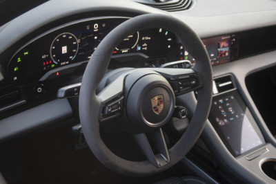 Why Porsche’s Digital Gauges Are Better Than Everyone Else’s