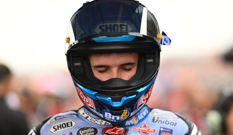 Alex Marquez confirms surgery for hand fracture