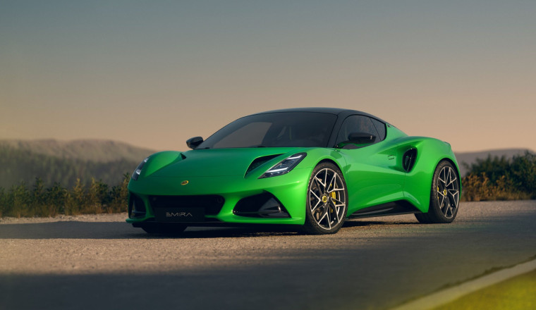 Lotus has ‘no plans’ to close UK Hethel factory after meeting with government