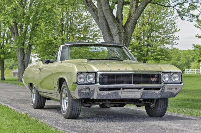 This Week on Hagerty Marketplace: Four, Five, and Six Speeds of Drop-top Delight
