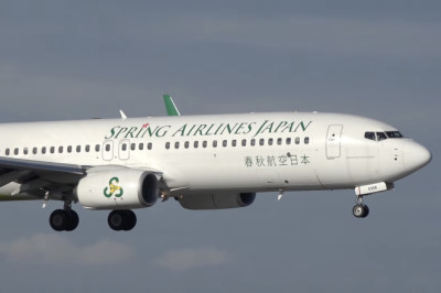 Plane Dives From 36,000 To 10,000 Feet In Just 10 Minutes