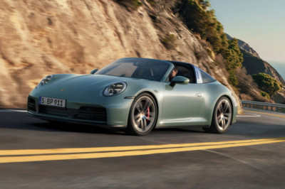 The Porsche 911 Carrera 4S Is Back With 473bhp