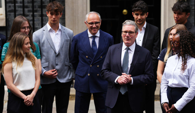 UK Prime Minister hosts F1 in Downing Street