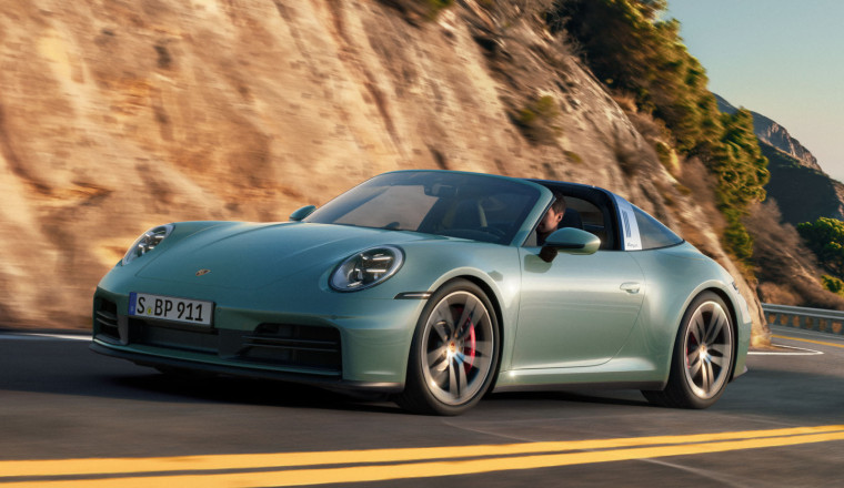 New Porsche 911 Carrera 4S gets 30bhp boost and GTS brakes