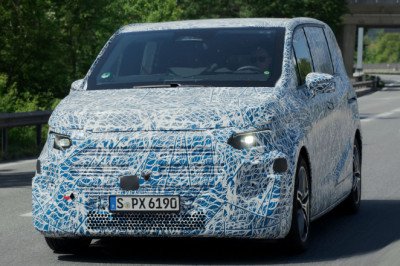 Official pics: Mercedes priming VLE as radical EQV replacement
