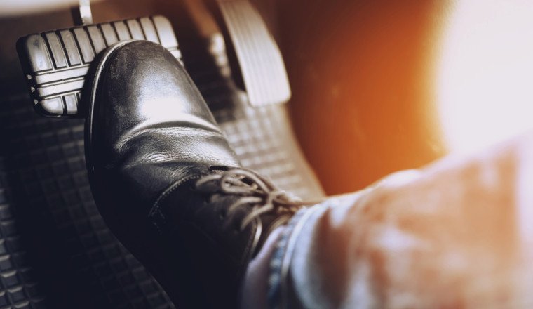 Here's How To Bleed Your Car's Brakes By Yourself