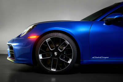 Porsche Club Of America Turns 70, Celebrates With 70 Very Blue 911 Club Coupes