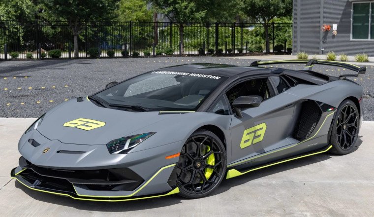 FOR SALE: 2021 Lamborghini Aventador LP770-4 SVJ 63 Roadster