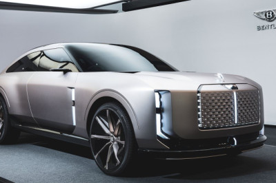 Bentley's EXP 15 is an enormous electric SUV limo - but it only has three seats