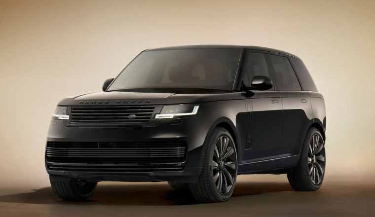 New 615hp Range Rover SV Black completes set