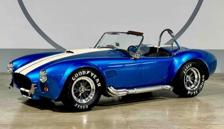 Shelby 60th Anniversary 427 Cobra Is a Commemorative Blast From the Past